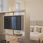 Viterbo'8 - The Artists House Bed & Breakfast 4*
