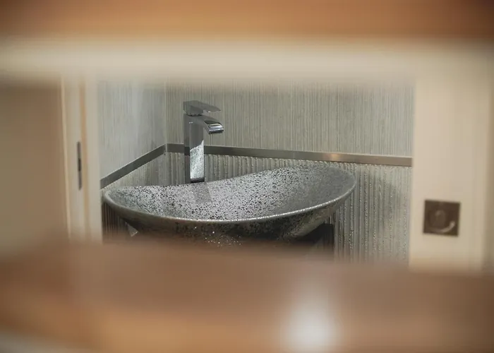 Viterbo'8 - The Artists House 4*