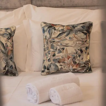 Viterbo'8 - The Artists House 4* 포르투