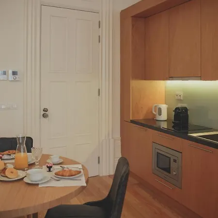 Viterbo'8 - The Artists House B&B 포르투