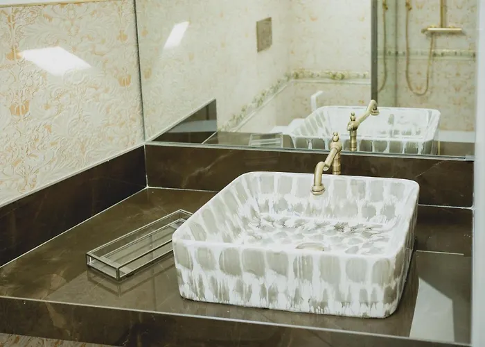 Viterbo'8 - The Artists House