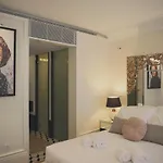 Alojamento de Acomodação e Pequeno-almoço Viterbo'8 - The Artists House 4*