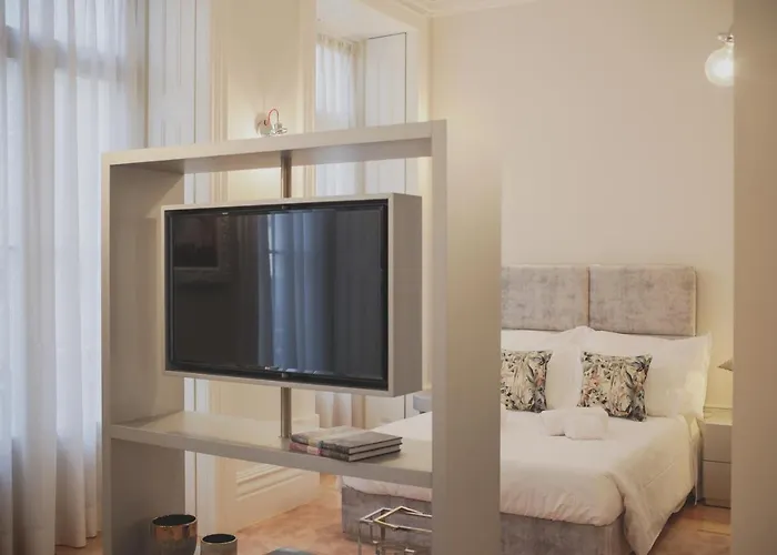 Viterbo'8 - The Artists House לינה וארוחת בוקר 4*