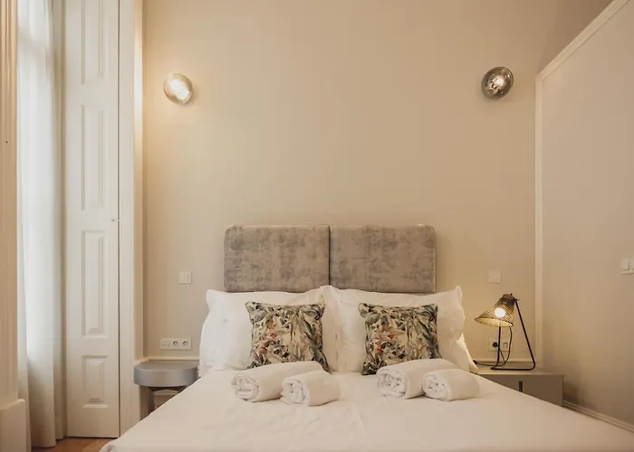 Viterbo'8 - The Artists House לינה וארוחת בוקר 4*